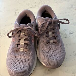 Asics sz6.5  Running 🏃‍♀️ Sneakers